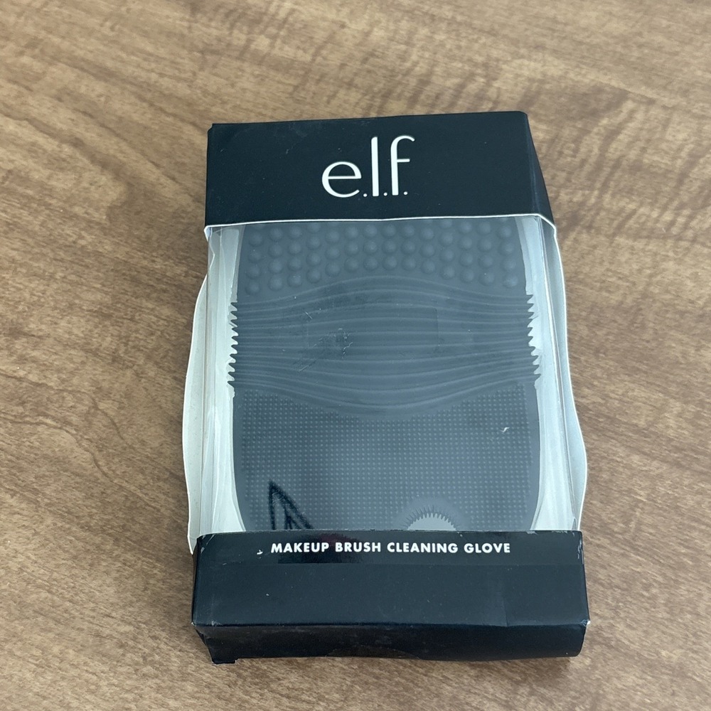 e.l.f. Makeup Brush Cleaning Glove #85075 NEW
